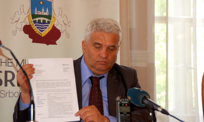 Sajtótájékoztató